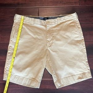 J Crew stretch chino khaki shorts size 34